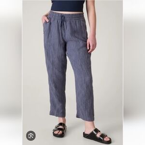 Athleta Retreat Linen Pants High Rise Ankle Length Violet Blue Pull-on Yoga M